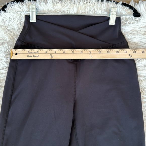 Halara. Flare leg pants. NWOT. Size small. - Picture 8 of 15